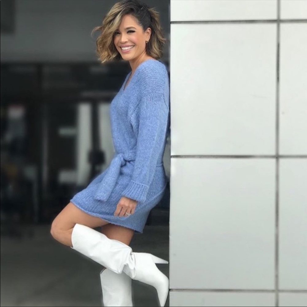 •SOLD• BLOGGER FAV ZARA Double Breasted Sweater - Picture 5 of 8